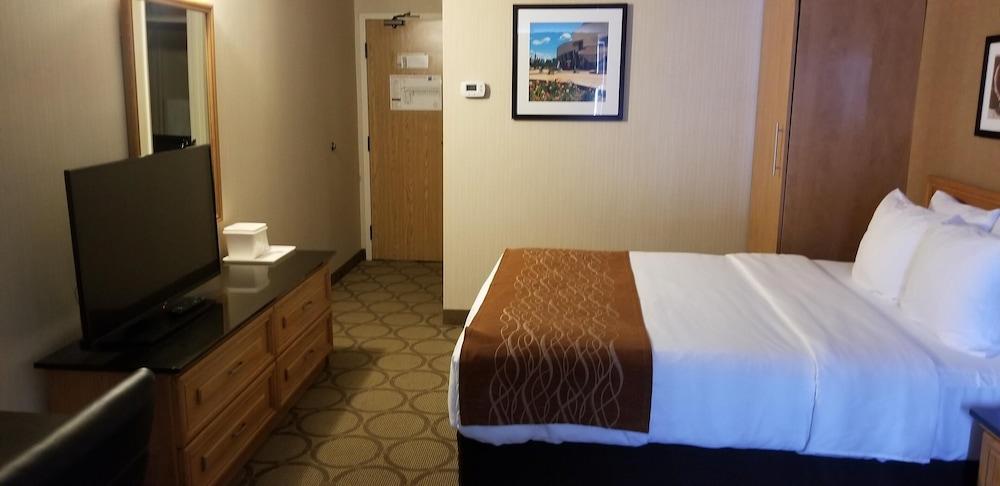 Comfort Inn Γκατινό Εξωτερικό φωτογραφία