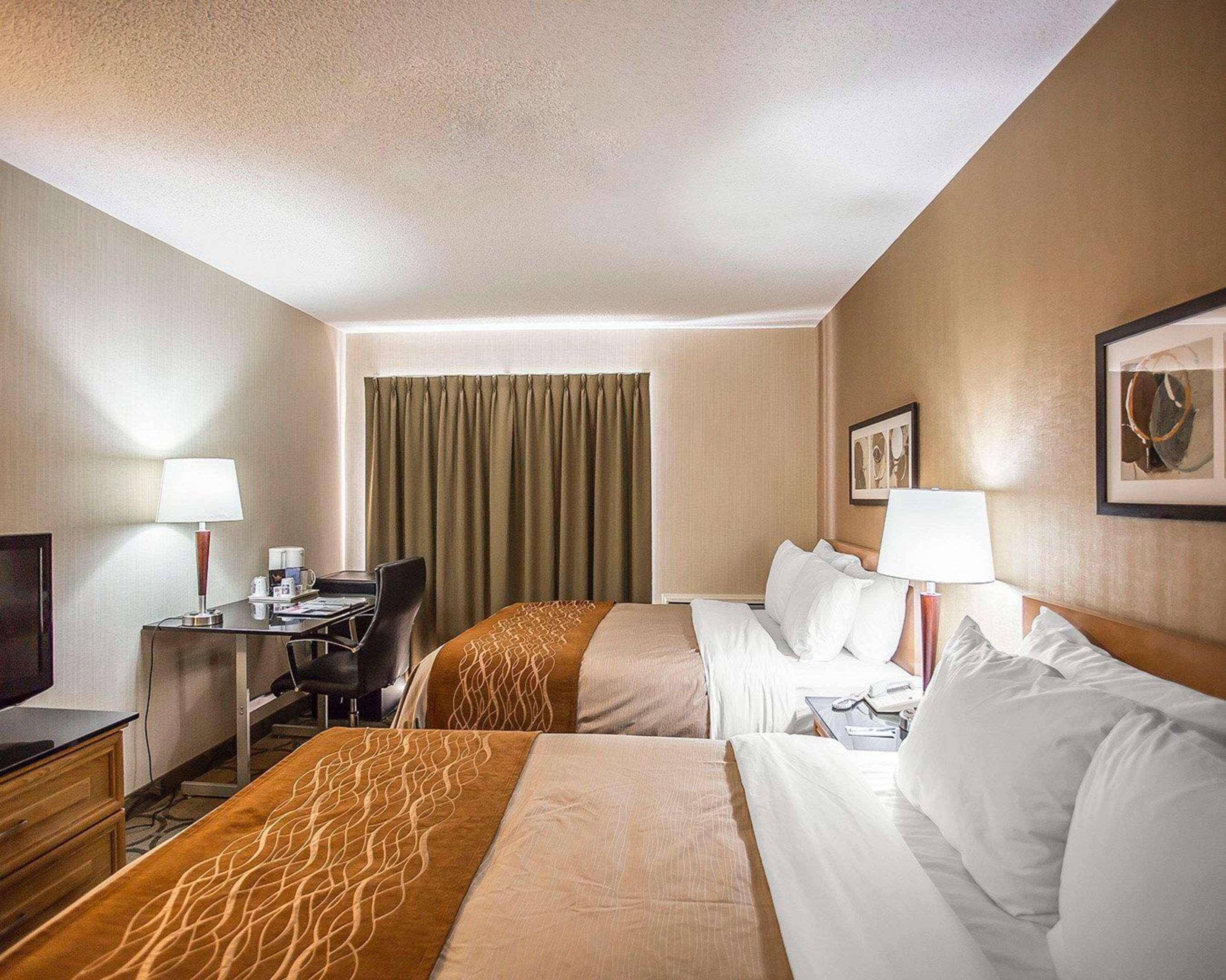 Comfort Inn Γκατινό Εξωτερικό φωτογραφία