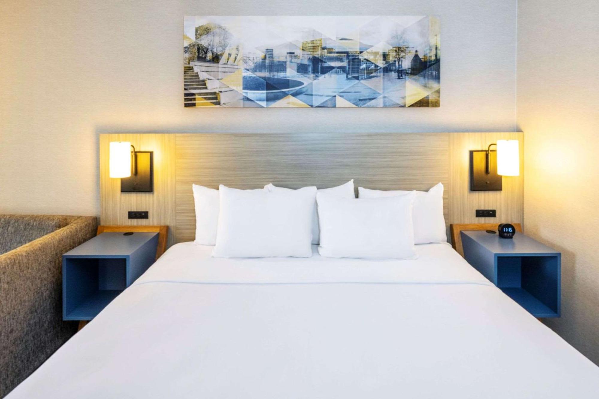 Comfort Inn Γκατινό Εξωτερικό φωτογραφία