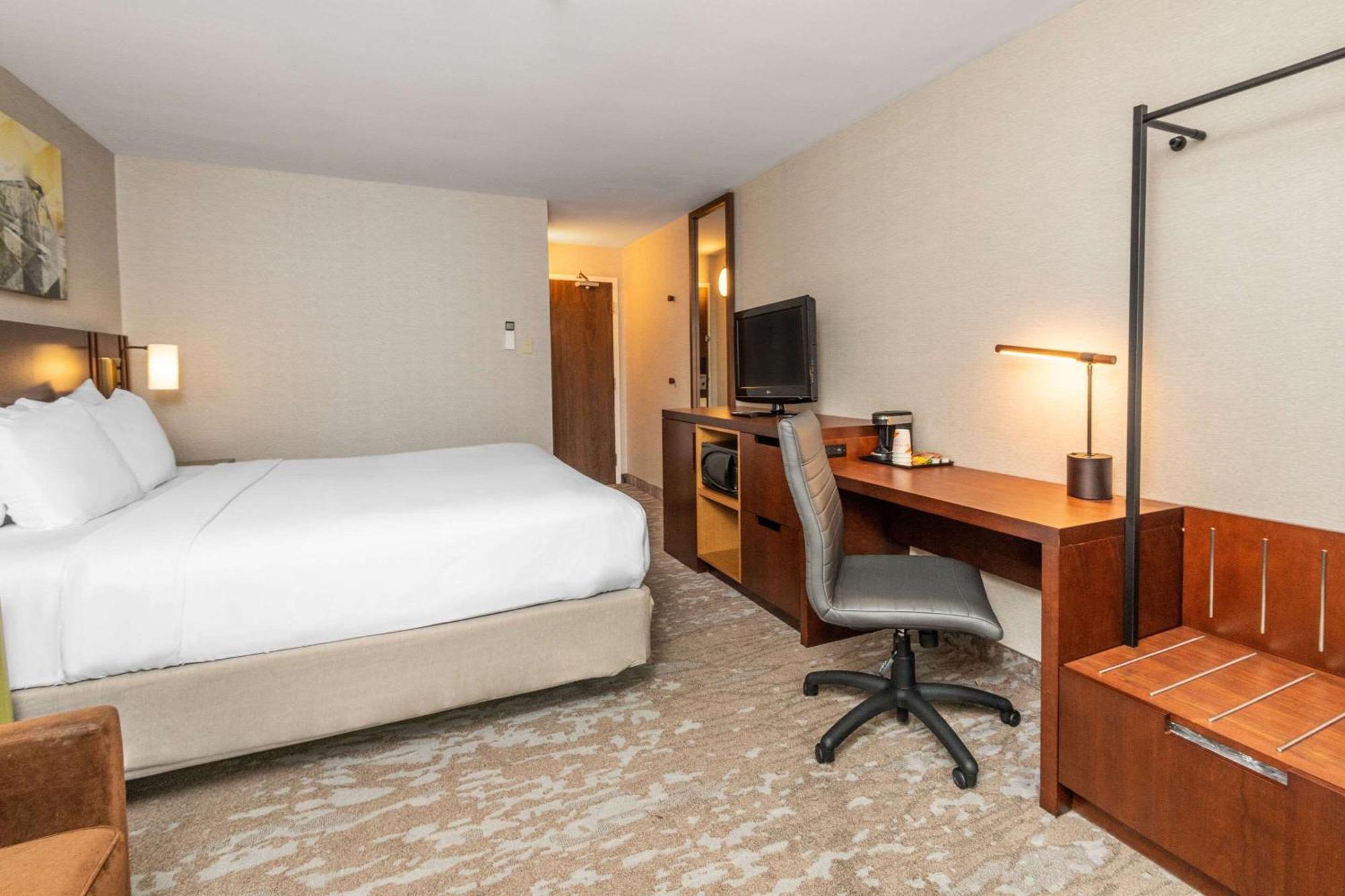 Comfort Inn Γκατινό Εξωτερικό φωτογραφία