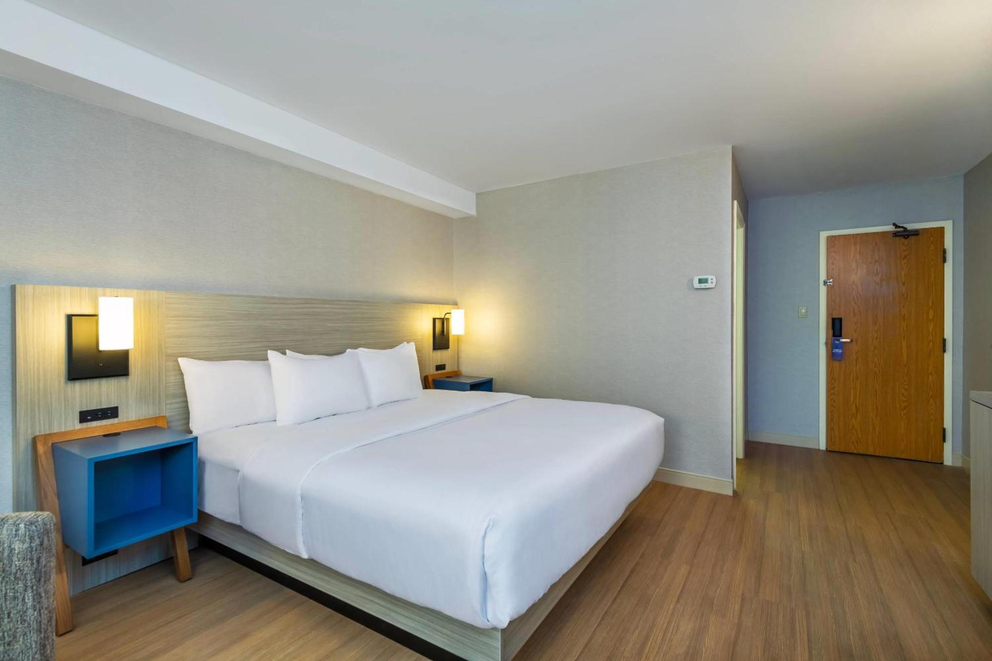 Comfort Inn Γκατινό Εξωτερικό φωτογραφία