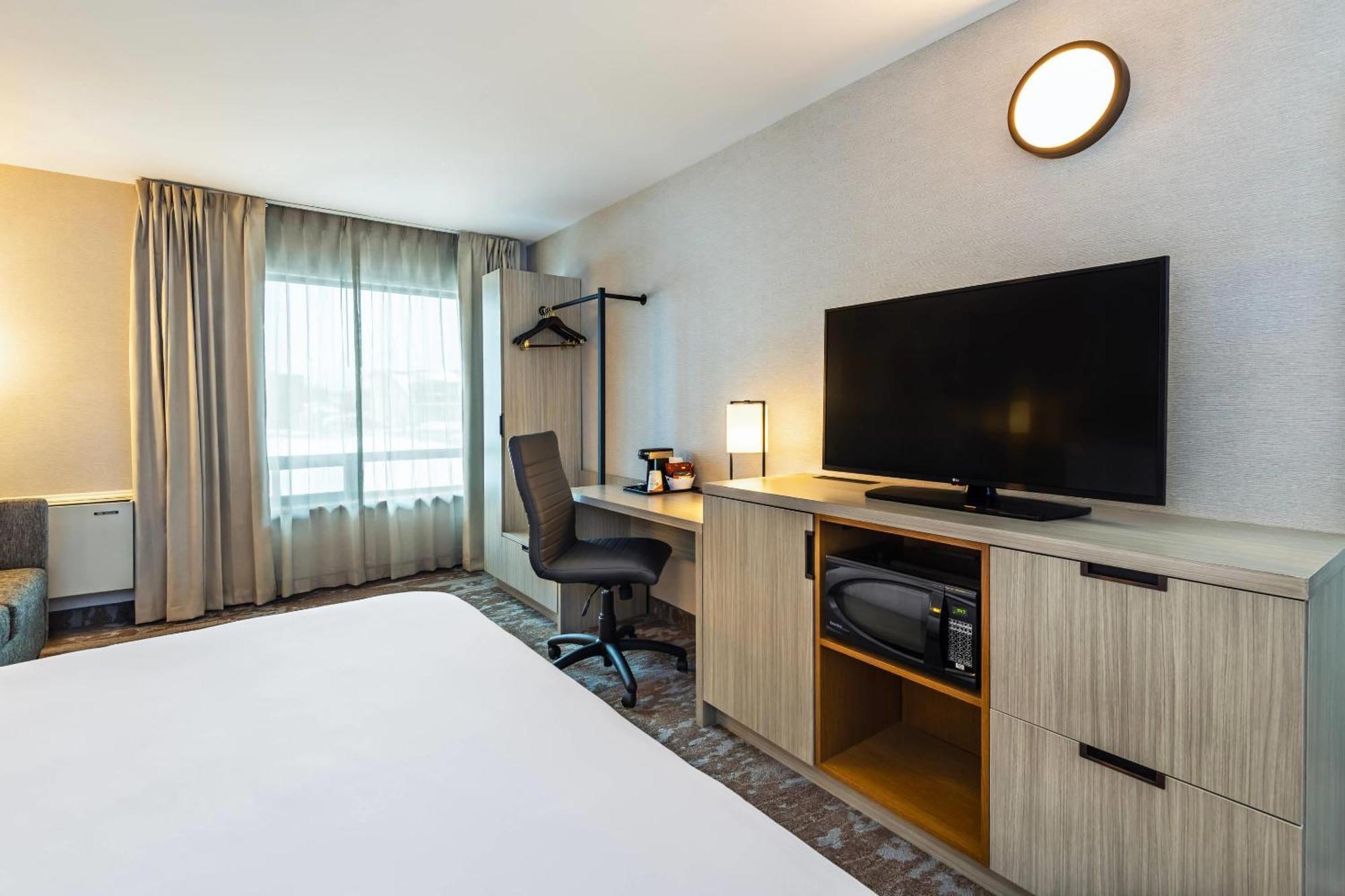 Comfort Inn Γκατινό Εξωτερικό φωτογραφία